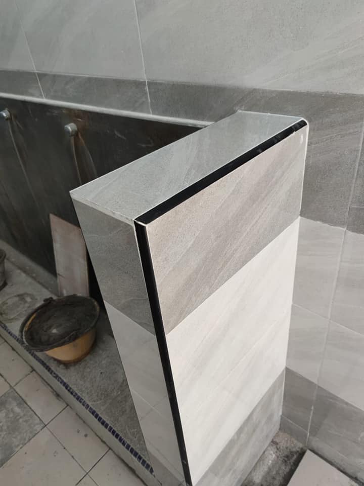 Prep School Toilet